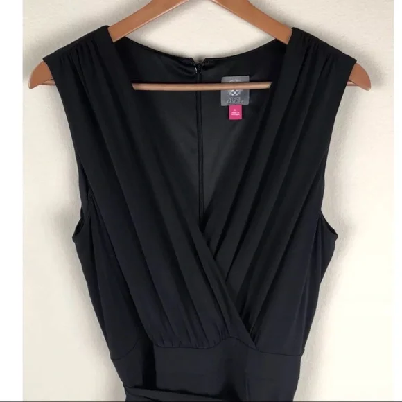 Vince Camuto Sleek V Neck Wrap Wide Palazzo Leg Black Jumpsuit ~L - Picture 4 of 7